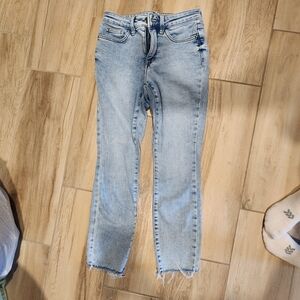 LC Lauren Conrad Light Wash Cropped Jeans